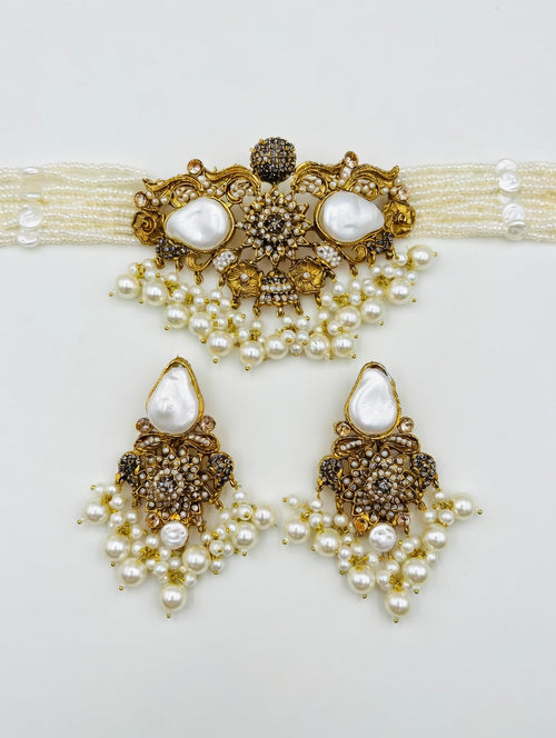 Luxury Baroque Pearl Choker Set with Matching Earrings