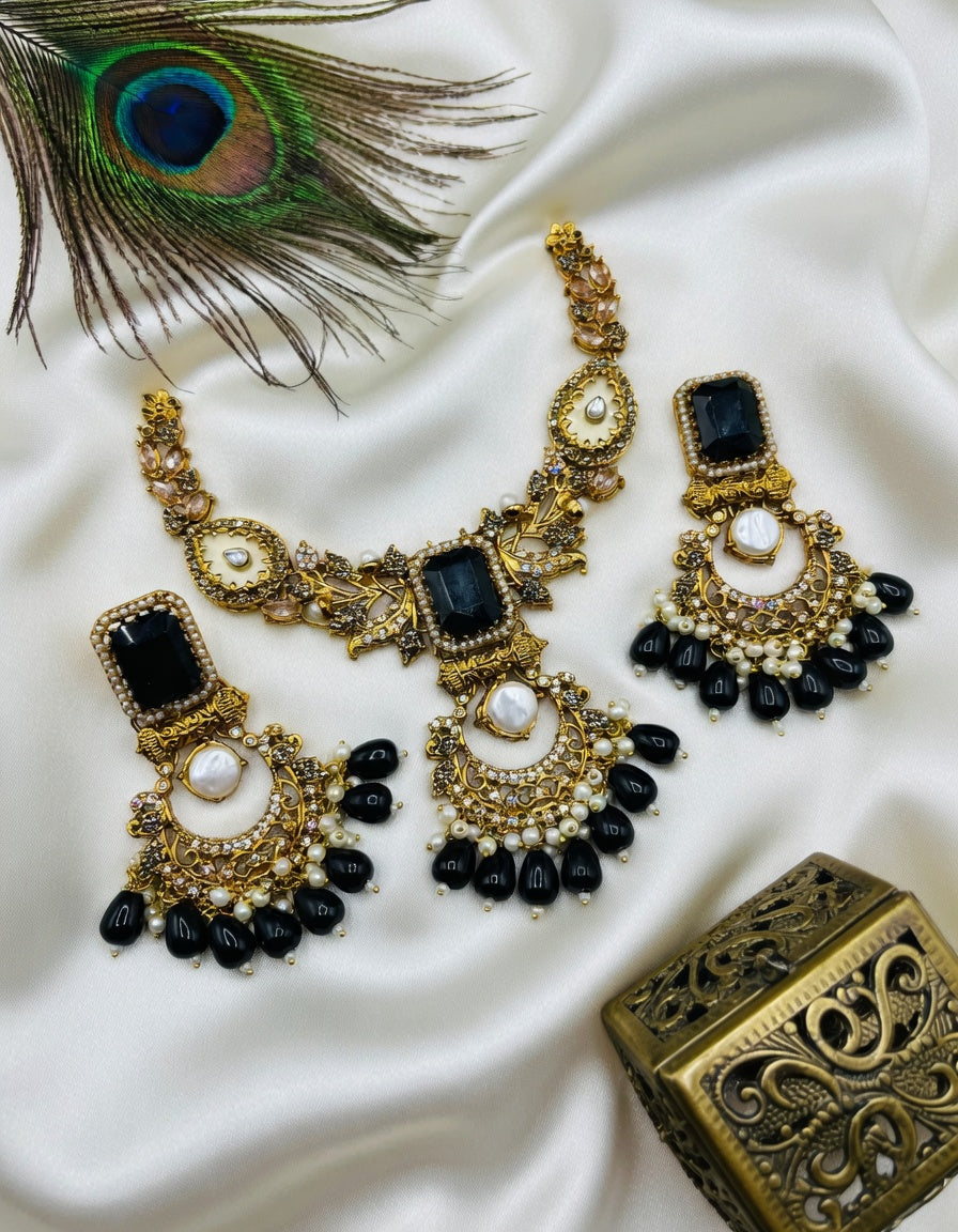 Kundan Pearl Chandbali Earrings